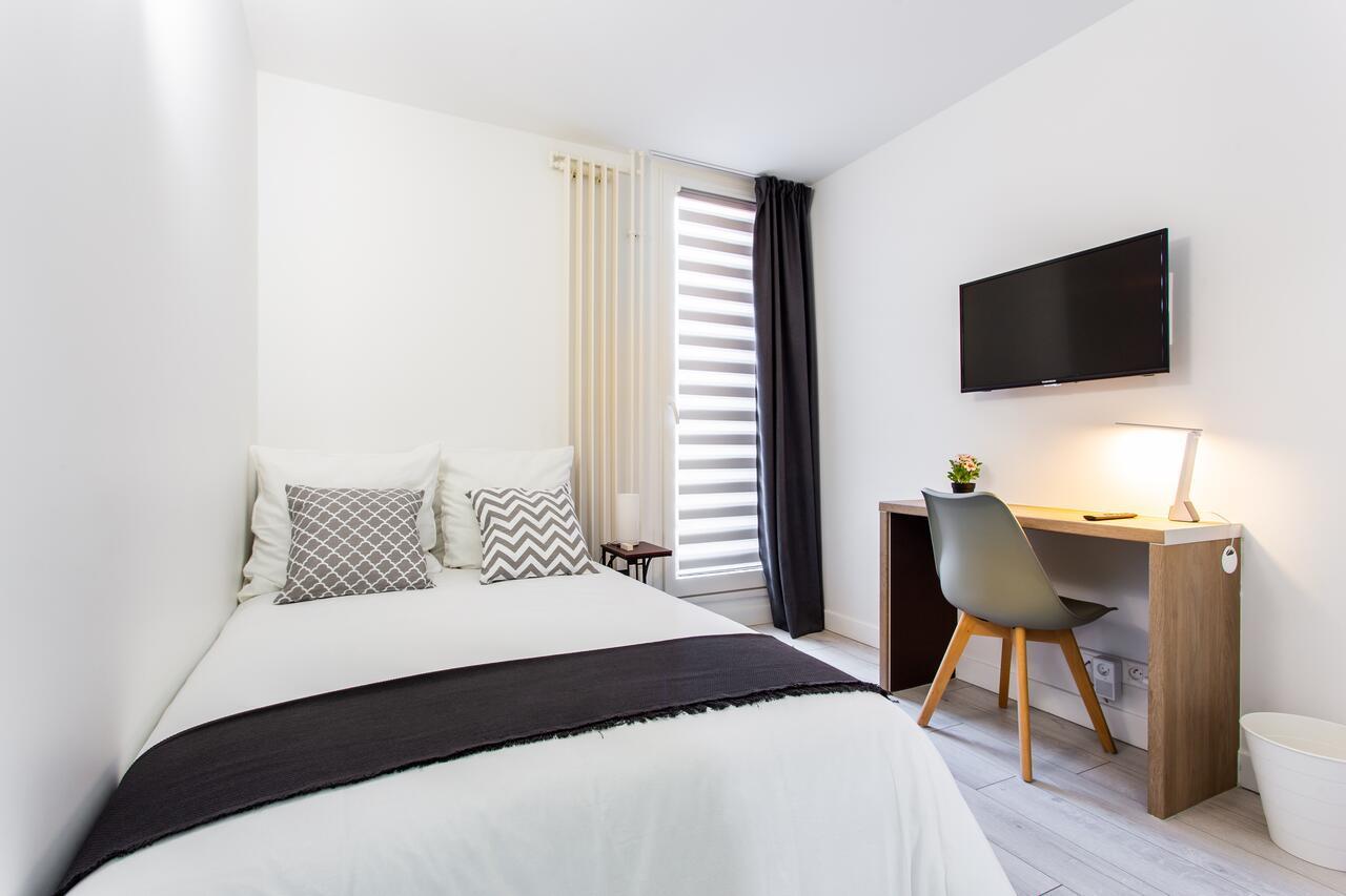 D&E - Paris-Disney - Holidays Apartment - Appartement De Vacances - 5 Chambres- 5 Sdb - 5 Bedrooms - 5 Bathrooms - Netflix Шамп-сюр-Марн Екстериор снимка