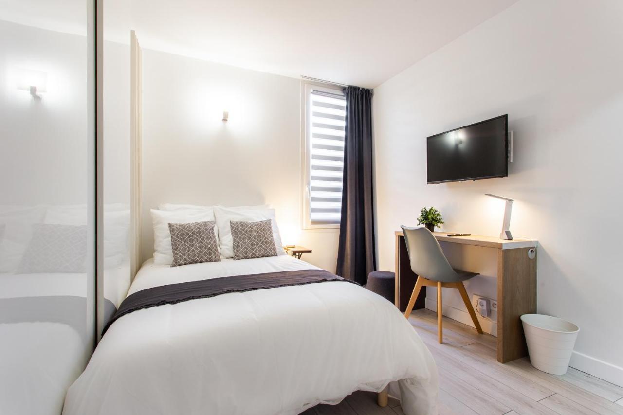 D&E - Paris-Disney - Holidays Apartment - Appartement De Vacances - 5 Chambres- 5 Sdb - 5 Bedrooms - 5 Bathrooms - Netflix Шамп-сюр-Марн Екстериор снимка