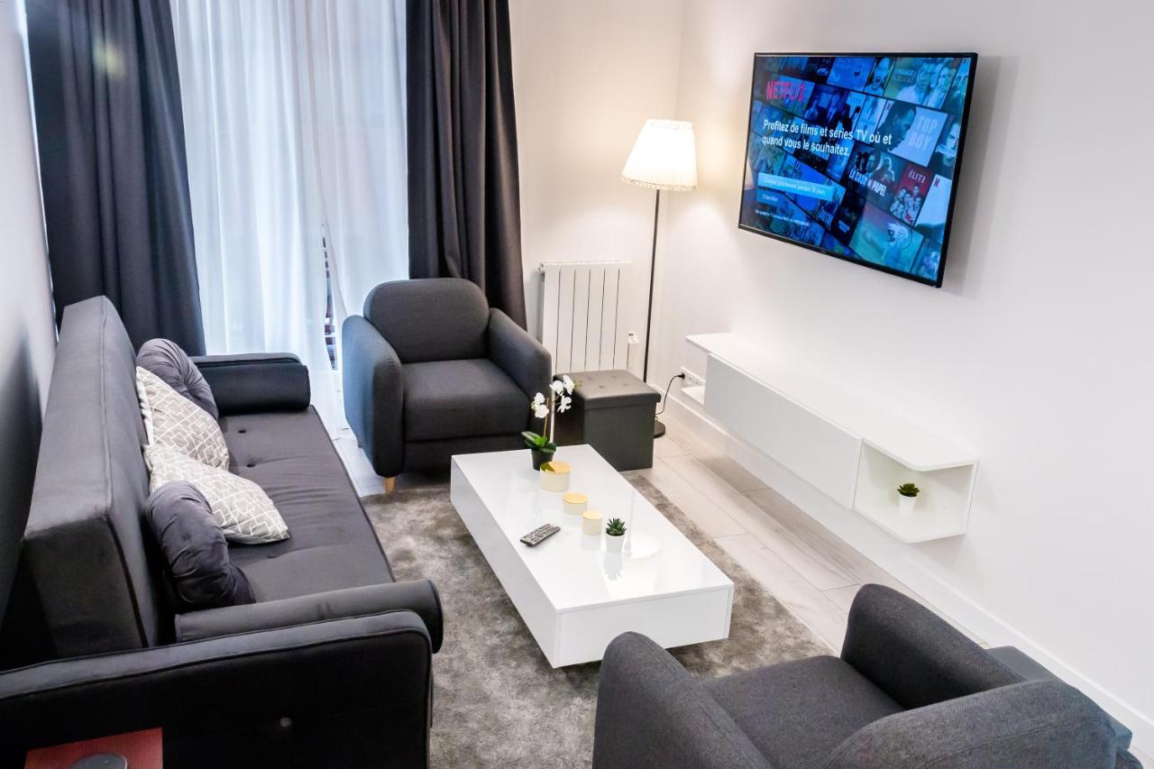 D&E - Paris-Disney - Holidays Apartment - Appartement De Vacances - 5 Chambres- 5 Sdb - 5 Bedrooms - 5 Bathrooms - Netflix Шамп-сюр-Марн Екстериор снимка